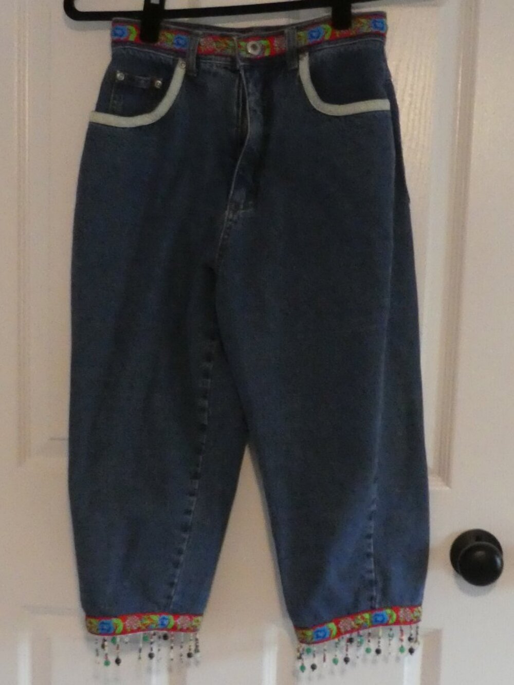 Vintage JESSIE GIRL Beaded Fringe Mid Wash Floral Trim Denim Jeans - size 16